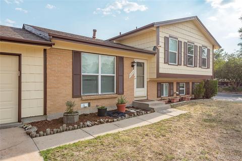 16002 Evans Ct, Aurora, CO 80013 photo 4