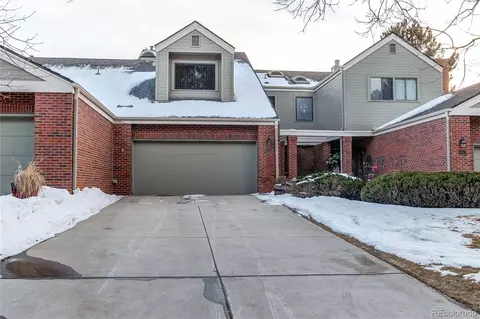 8855 Green Meadows Dr, Highlands Ranch, CO 80126