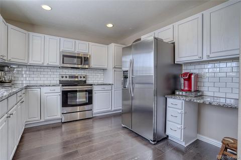 18762 E Hamilton Dr, Aurora, CO 80013 photo 8