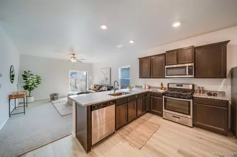 333 Spruce St, Bennett, CO 80102 photo 5