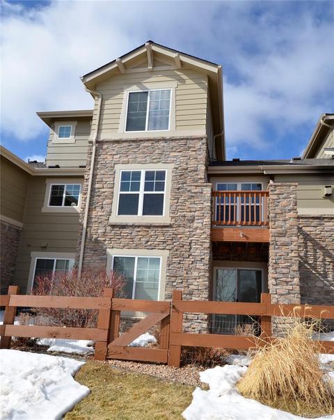 21930 E Irish Dr, Aurora, CO 80016 photo 2