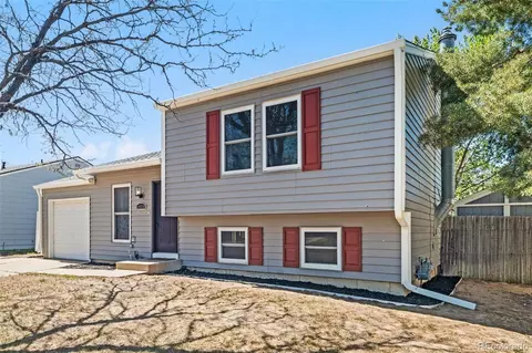 19570 E Batavia Dr, Aurora, CO 80011