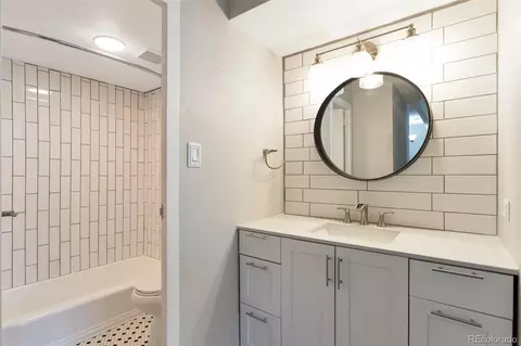 Bath - 4801 E 9th Ave #207S, Denver, CO 80220 photo 1 of 1