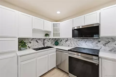705 S Alton Way #4C, Denver, CO 80247