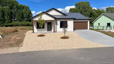 866 Hoover Cir, Poncha Springs, CO 81242