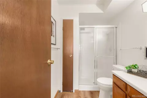 Bath - 13606 E Bates Ave #309, Aurora, CO 80014 photo 3 of 3