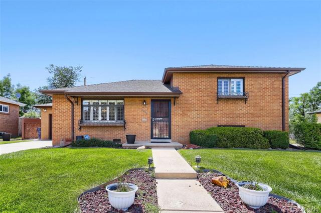 2009 S Winona Ct, Denver, CO 80219