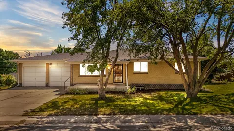 3332 W Saratoga Ave, Englewood, CO 80110