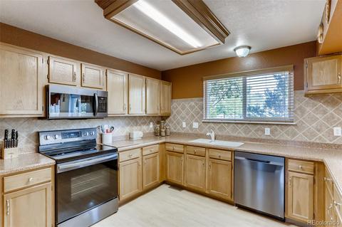 17515 E Caspian Pl, Aurora, CO 80013 photo 7