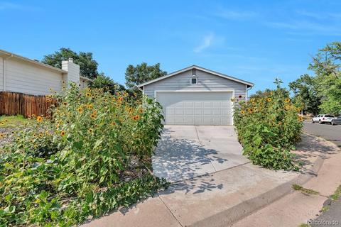 15562 E Pacific Pl, Aurora, CO 80013 photo 3
