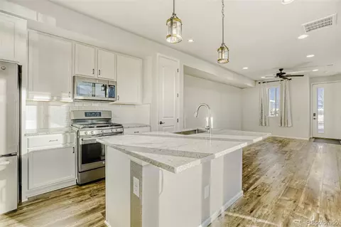 23626 E 5th Pl, Aurora, CO 80018 photo 10