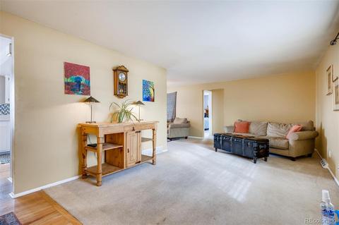 4649 Euclid Cir, Centennial, CO 80121 photo 2