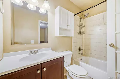 Bath - 9195 E Lehigh Ave #167, Denver, CO 80237 photo 1 of 2