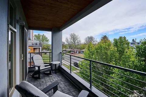 Exterior - 827 Eudora St, Denver, CO 80220 photo 7 of 13