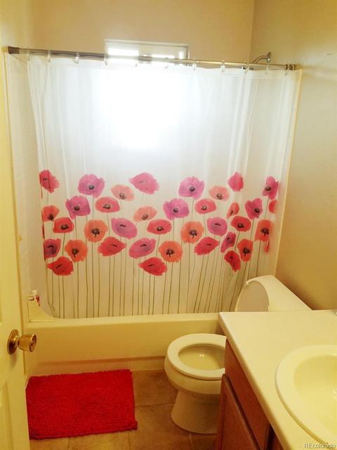 4977 Eugene Ct, Denver, CO 80239 photo 11