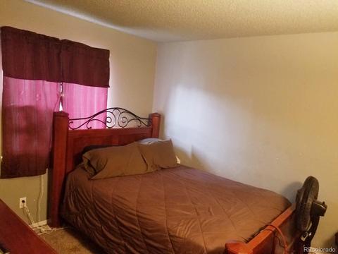 4977 Eugene Ct, Denver, CO 80239 photo 10