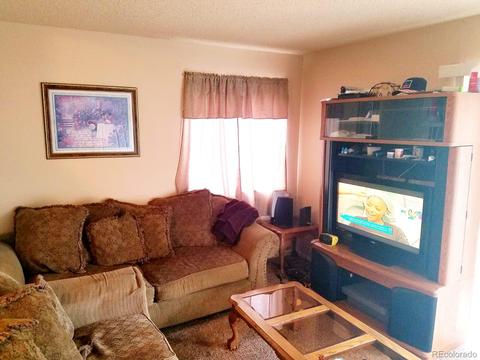 4977 Eugene Ct, Denver, CO 80239 photo 13