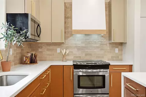 Kitchen - 8191 Everett Way, Arvada, CO 80005 photo 4 of 6