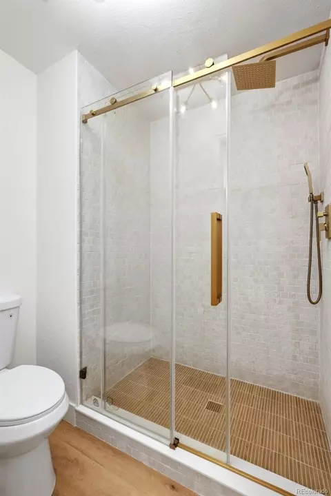 Bath - 8191 Everett Way, Arvada, CO 80005 photo 2 of 7