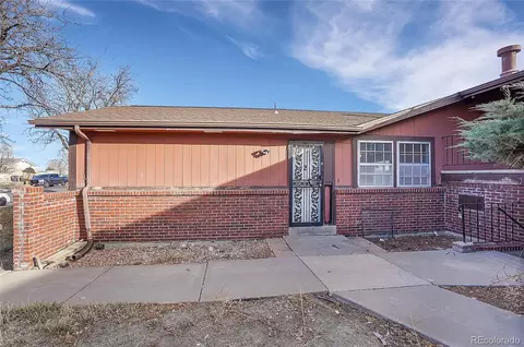16432 E 13th Pl, Aurora, CO 80011 photo 2