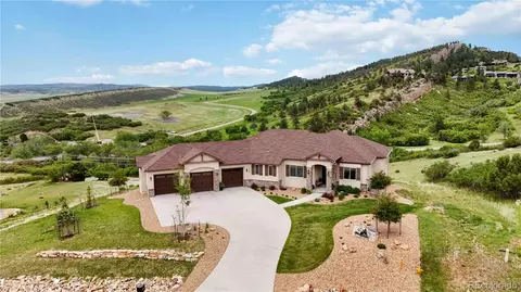 5330 Country Club Dr, Larkspur, CO 80118