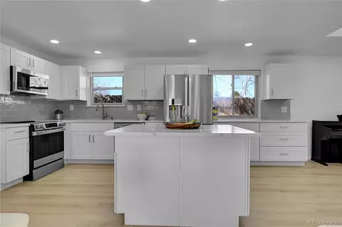 1500 Abilene Dr, Broomfield, CO 80020
