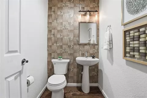 Bath - 8182 E 29th Ave, Denver, CO 80238 photo 1 of 4
