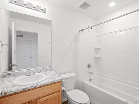 Bath - 18023 E 103rd Ave, Commerce City, CO 80022 photo 4 of 4