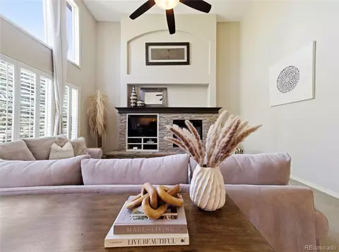 Living - 9275 E Aspen Hill Pl, Lone Tree, CO 80124 photo 3 of 5