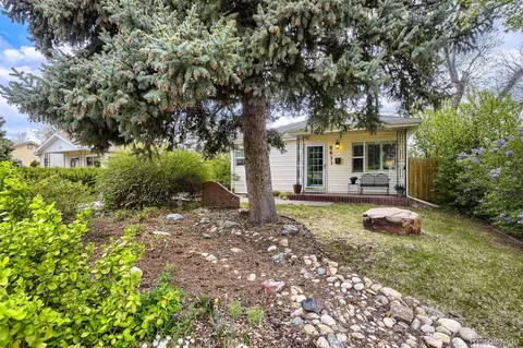 5611 S Hickory St, Littleton, CO 80120