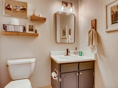 8314 Chase Dr, Arvada, CO 80003 photo 17