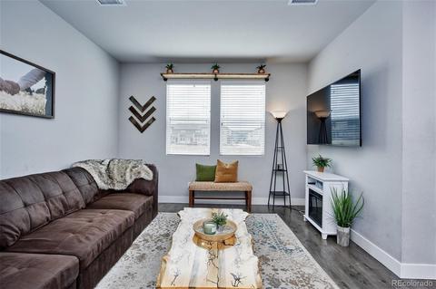 16147 Elk Pl, Denver, CO 80239 photo 10