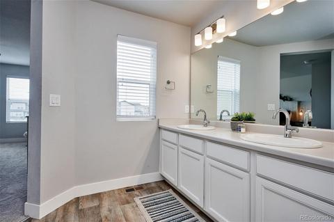 16147 Elk Pl, Denver, CO 80239 photo 18