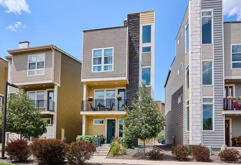 15742 E Broncos Pl, Centennial, CO 80112