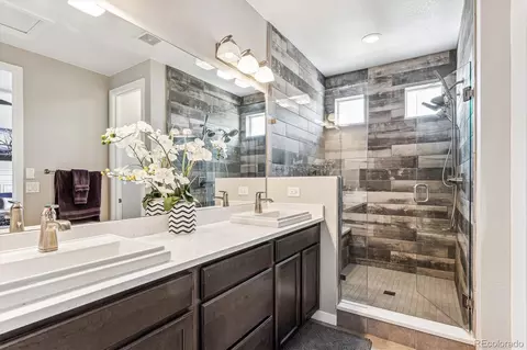 15742 E Broncos Pl, Centennial, CO 80112 photo 23