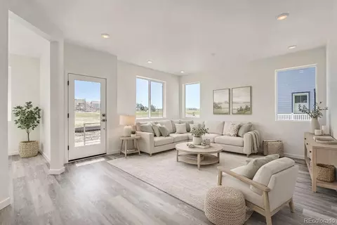1290 S Algonquian, Aurora, CO 80018