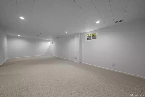 8244 E Kenyon Dr, Denver, CO 80237 photo 19