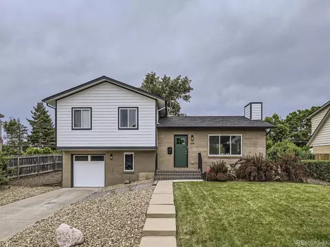 899 Evanston St, Aurora, CO 80011