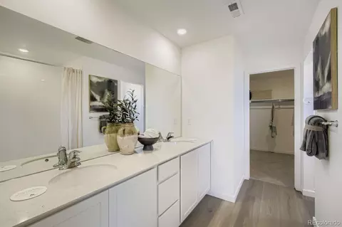 Bath - 1678 Drumming Dr, Windsor, CO 80550 photo 1 of 3