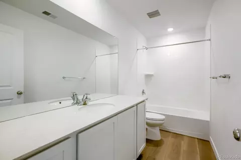 Bath - 1678 Drumming Dr, Windsor, CO 80550 photo 4 of 4