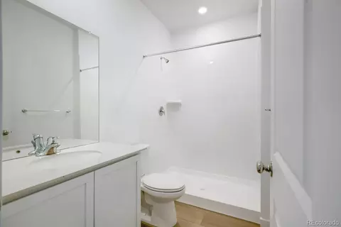 Bath - 1678 Drumming Dr, Windsor, CO 80550 photo 2 of 4