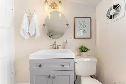 Bath - 4926 Tejon St, Denver, CO 80221 photo 3 of 5
