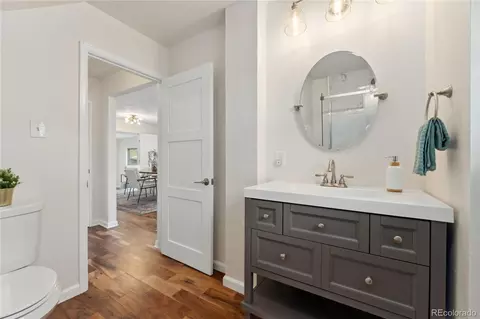 Bath - 4926 Tejon St, Denver, CO 80221 photo 2 of 5