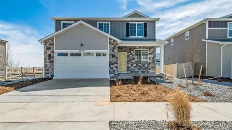 22362 E 38th Pl, Aurora, CO 80019