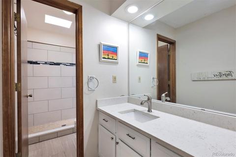 165 S Eagle Cir, Aurora, CO 80012 photo 12