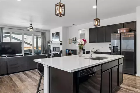 284 Vista Cliff Cir, Castle Rock, CO 80104