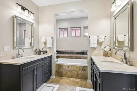 Bath - 9716 E 34th Ave, Denver, CO 80238 photo 2 of 6