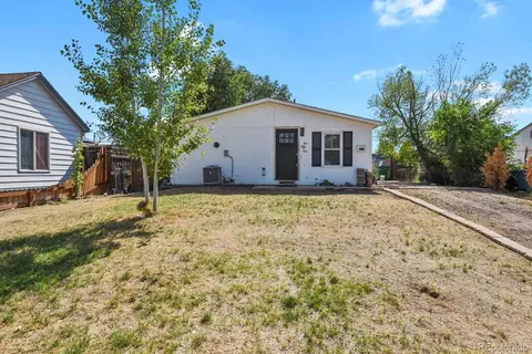 454 Birch St, Hudson, CO 80642