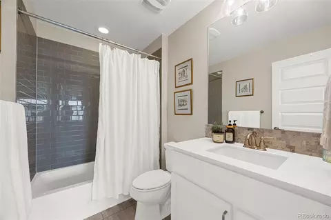 Bath - 9045 E 49th Pl, Denver, CO 80238 photo 4 of 4