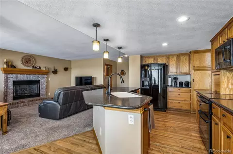 18772 E Powers Dr, Aurora, CO 80015 photo 9